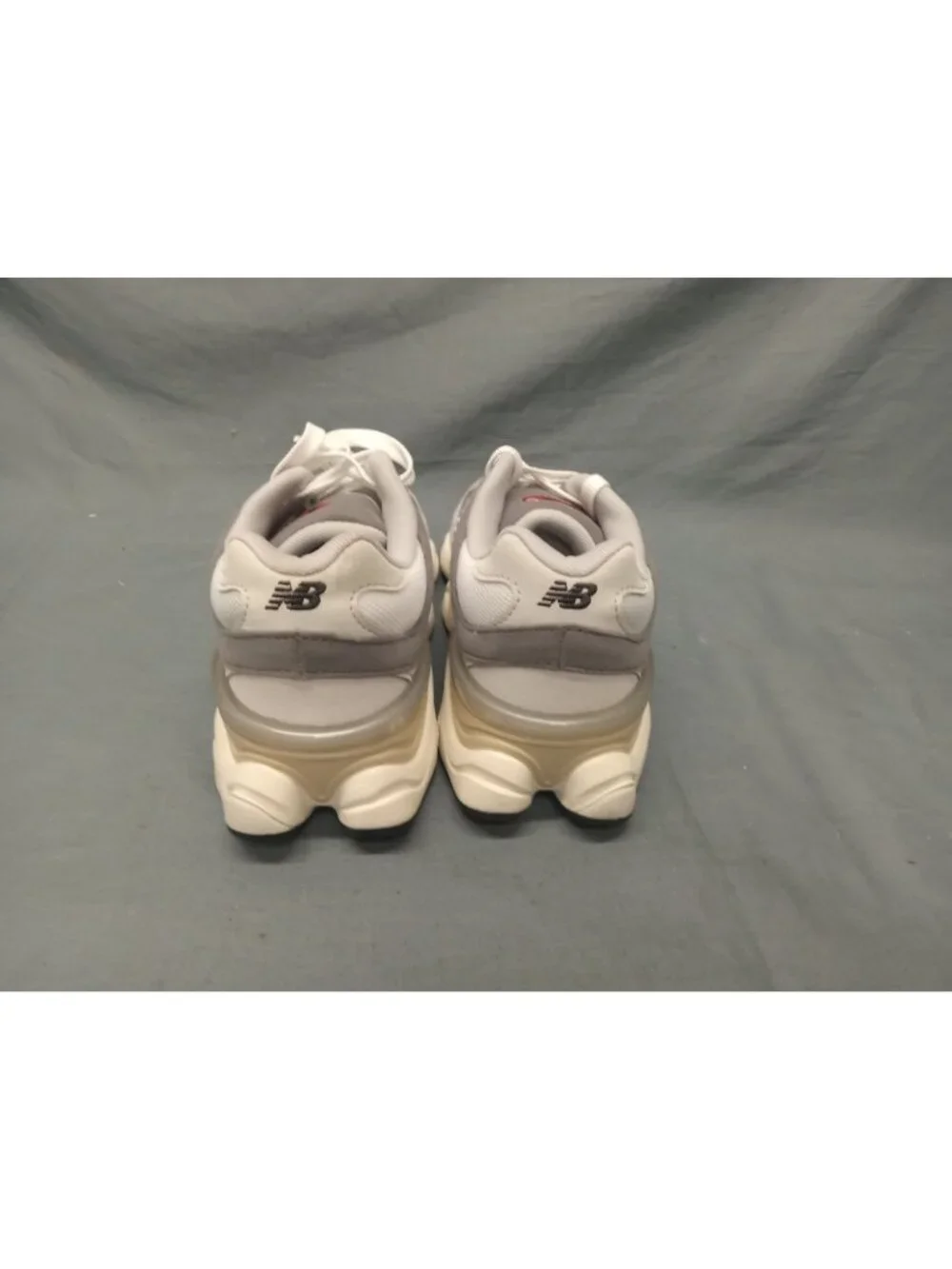 New Balance 90s are